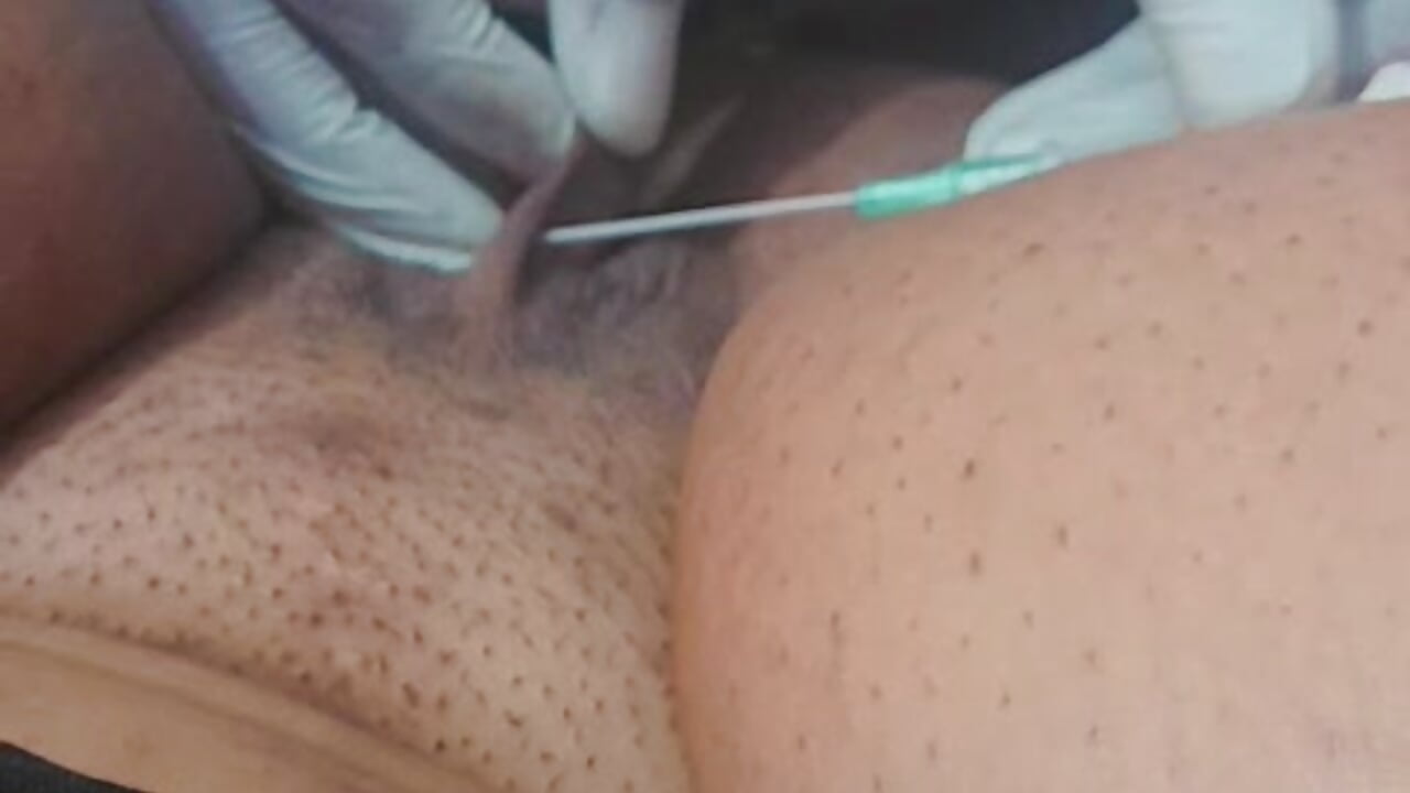 The day i did my piercing on my pussy - βίντεο μοντέλου BlowJobMaster31