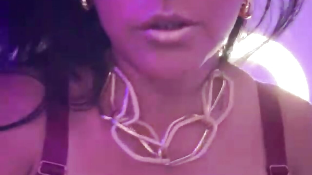 WhatsApp Video 2026-06-03 at 9,36,53 AM - video by perlasharick_3 cam model