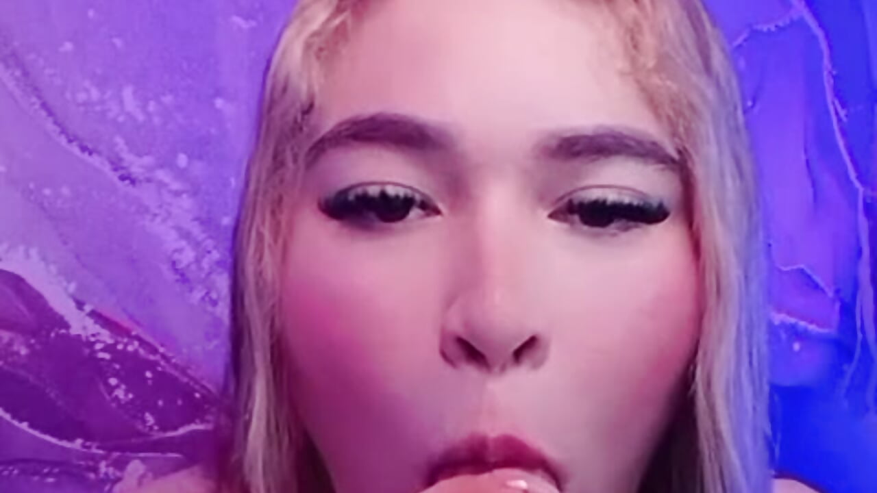 lets play - video by meliboobs_ cam model