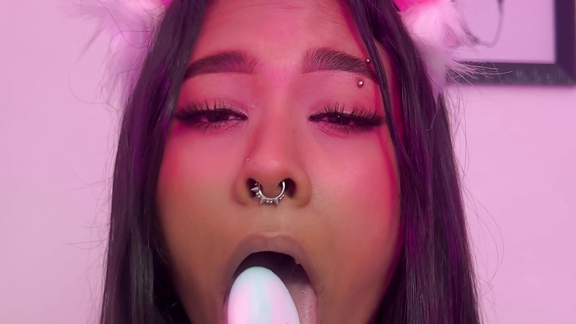 Love u ♥ - video by Ninatejeiros cam model