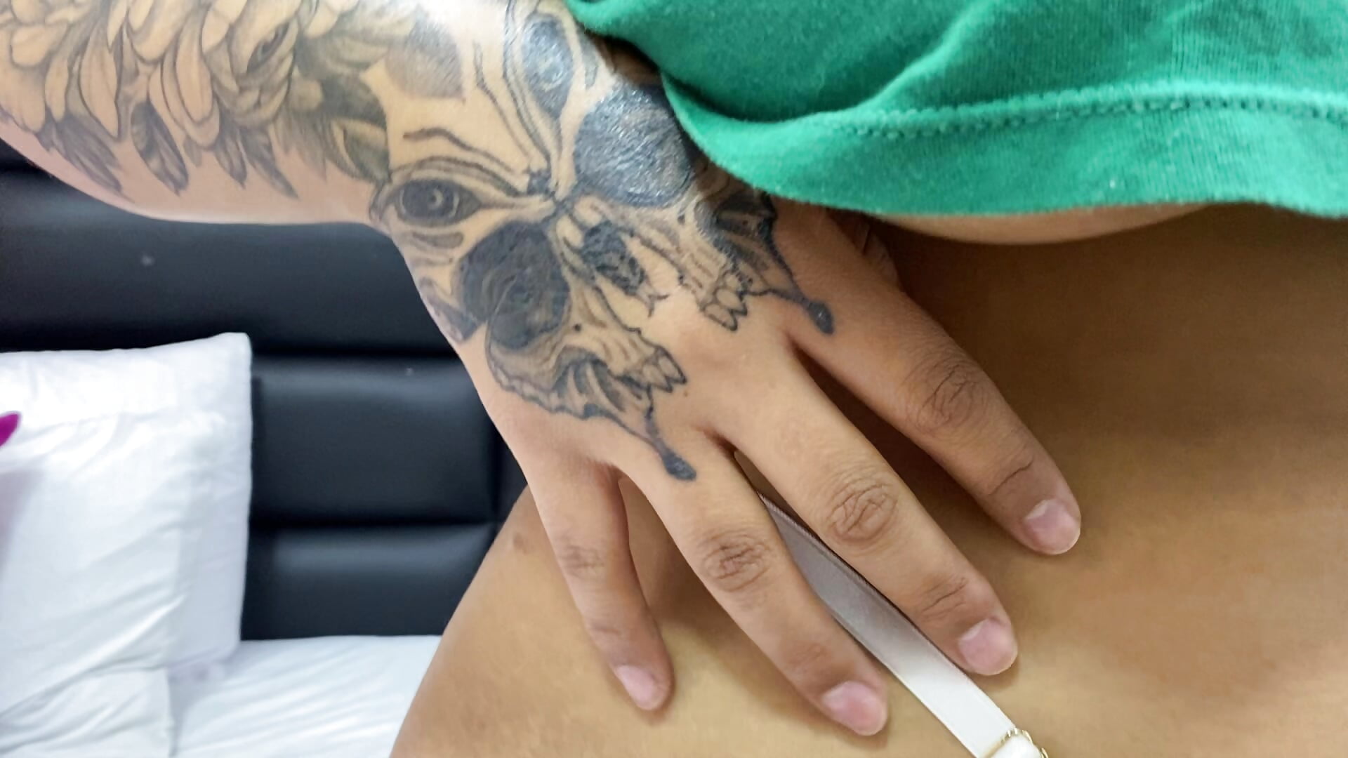 Nina's tattoo - video by Ninatejeiros cam model