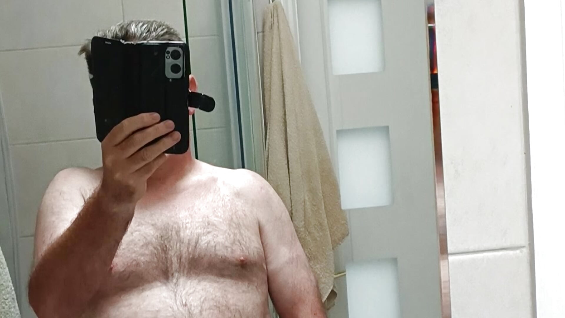 Bathroom wank