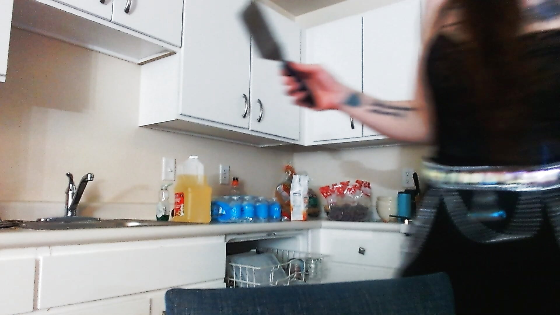 just cooking - video by AmeliaMFBedelia cam model