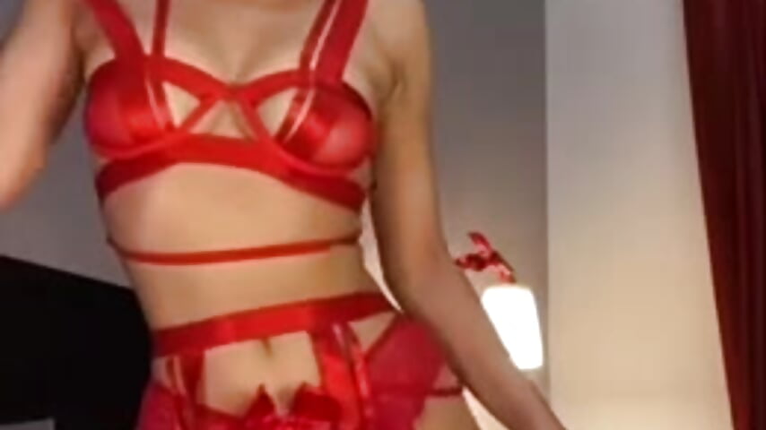 So long waiting for someone else to turn on my own light, when I have always been the only person ca - відео від вебкаммоделі HarleyOuinn