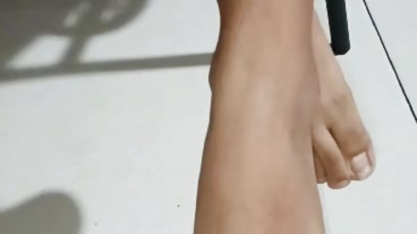SEXYS FEET
