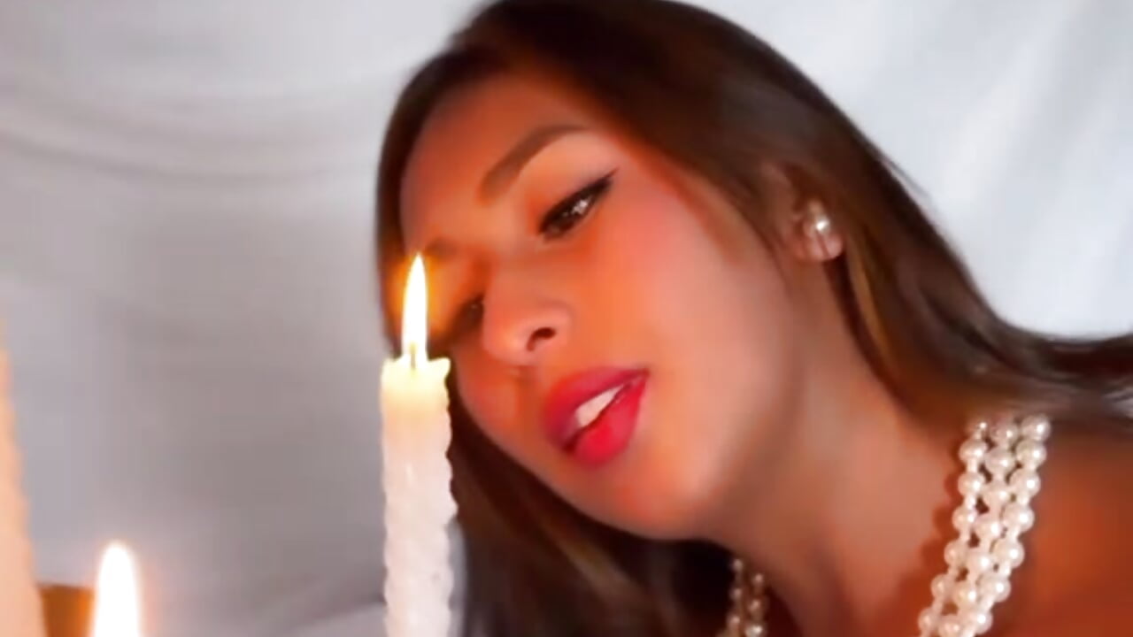 FEEL WHAT I AM🔥💕 - Vídeo de AmelyaMann, modelo de vídeos