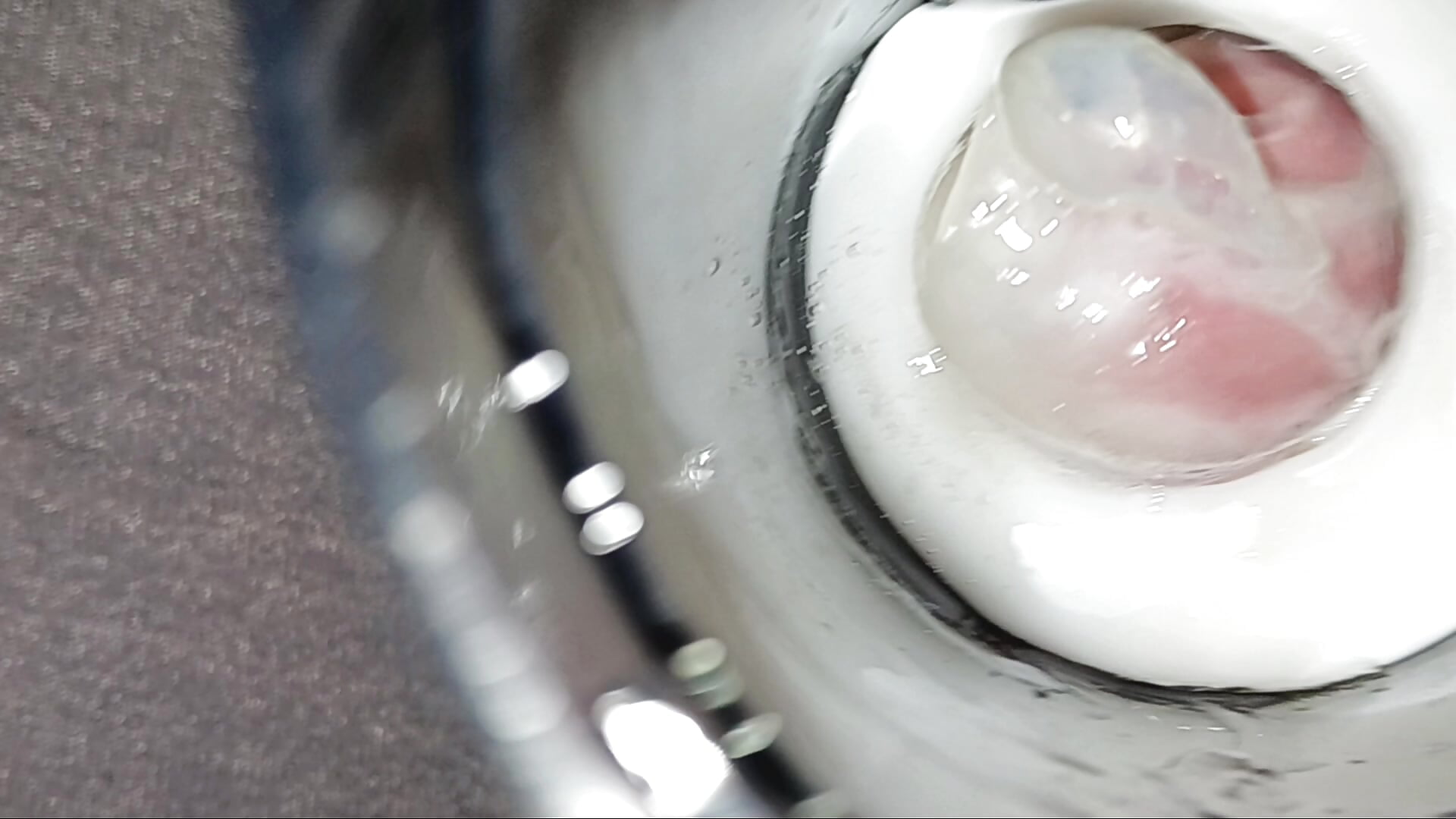 Cumming in Condom - video van jackst3r cam-model