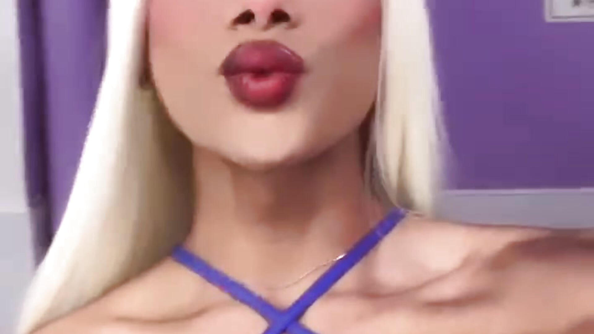 WhatsApp Video 2025-03-19 at 3,10,42 AM - video by SARA_VAL3NTINA_ cam model