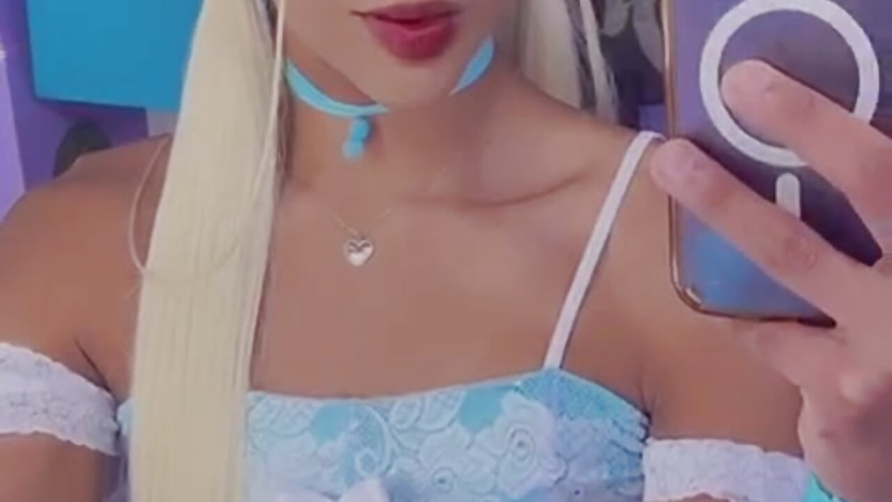 Your beautiful princess🤍 - video by SARA_VAL3NTINA_ cam model