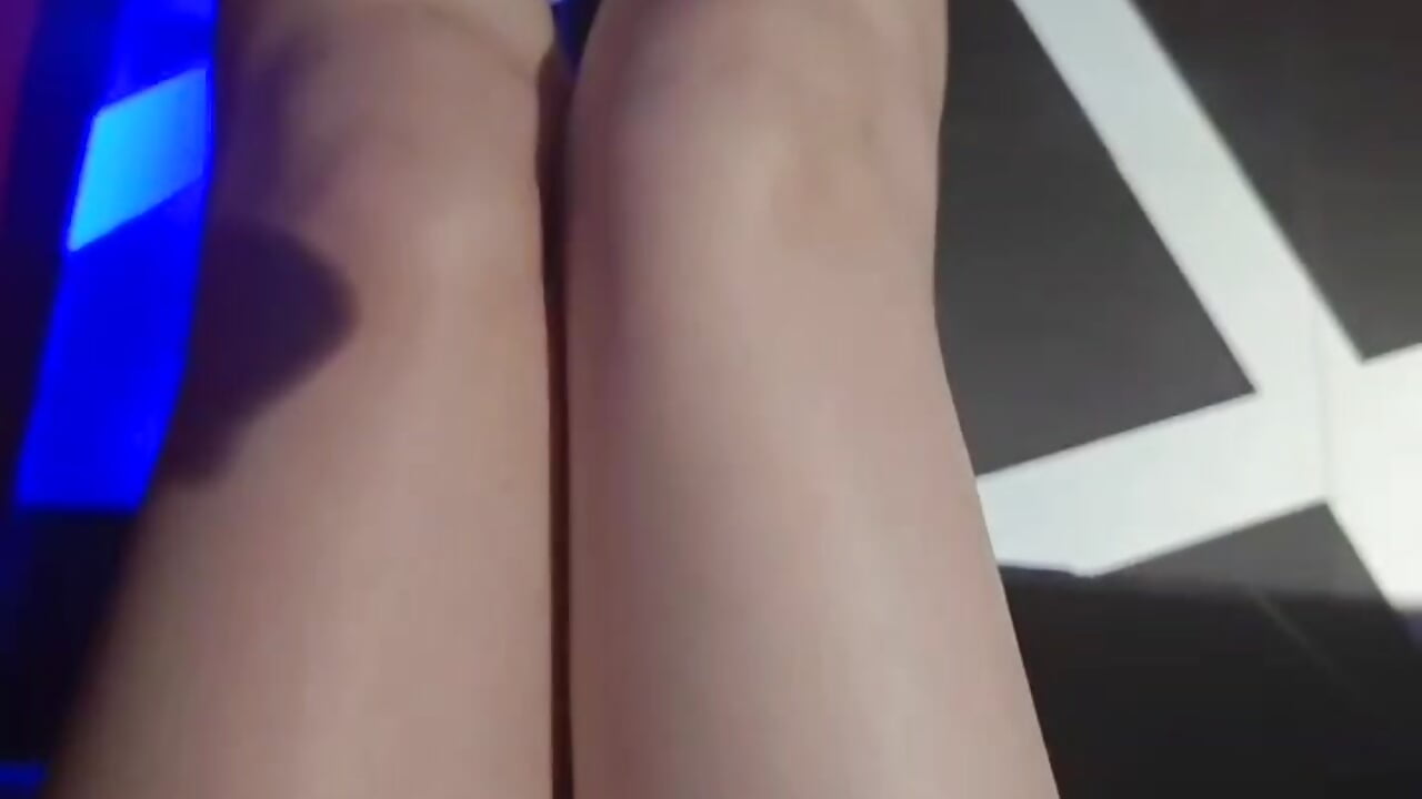 想听着你的歌，甜甜入睡 - video by Hot-nini20 cam model