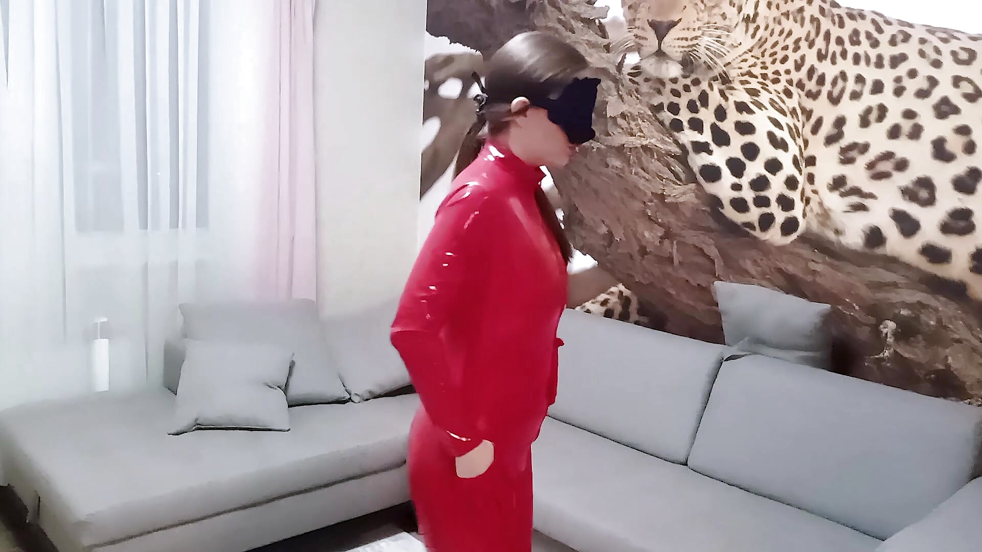 Red latex - DashaHart 캠 모델의 동영상