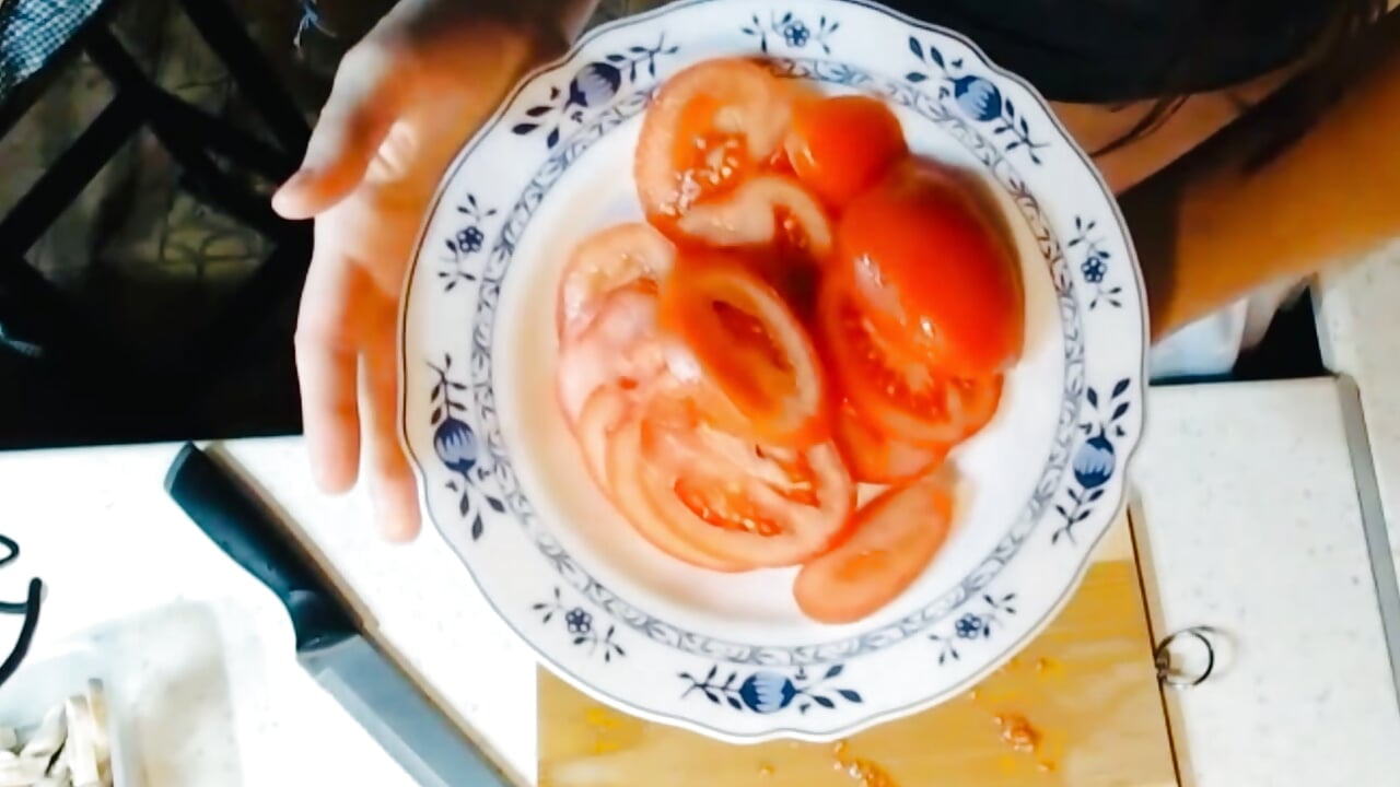 the girl is gaining weight)) - video by Jinna_milli cam model