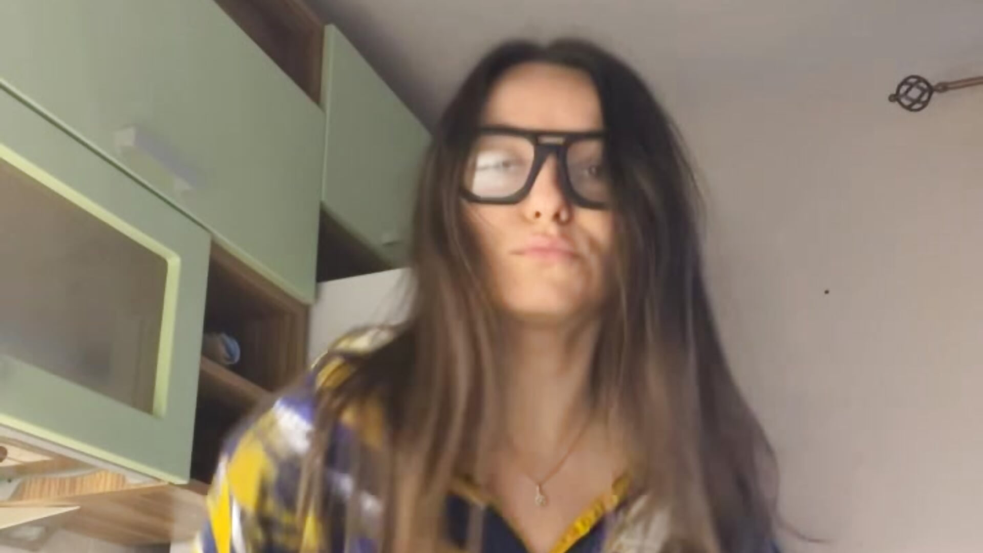 Vibe - video by Jinna_milli cam model