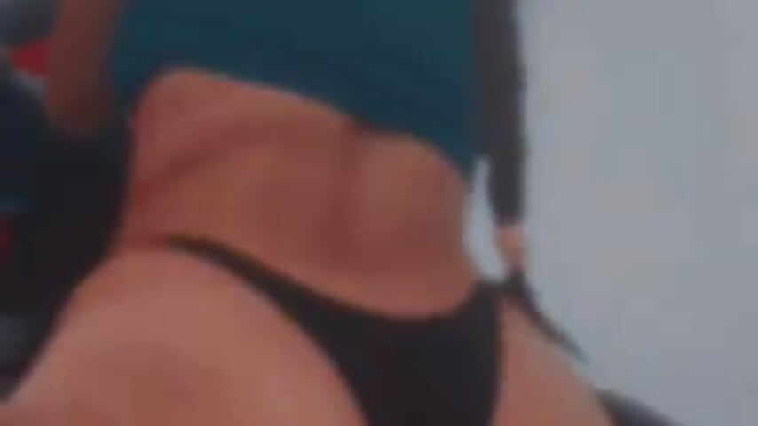 sexy hot chick raring to get fucked - video by RoastedJailbird cam model