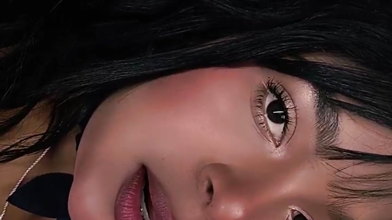 Licking your tongue 😋 - video by sia_cavad cam model