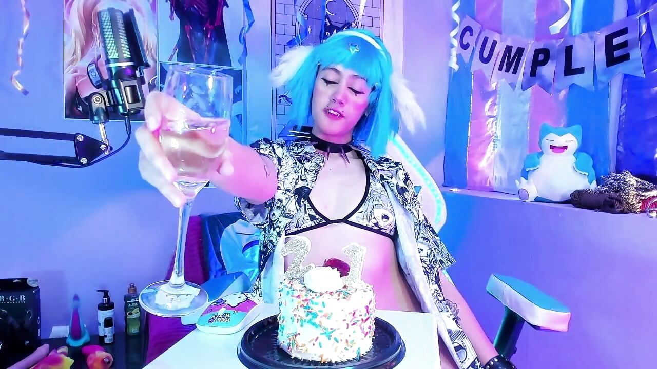 🎂Blowing my Birthday Candles with u🎂 - vídeo de Angel_Sweett_1