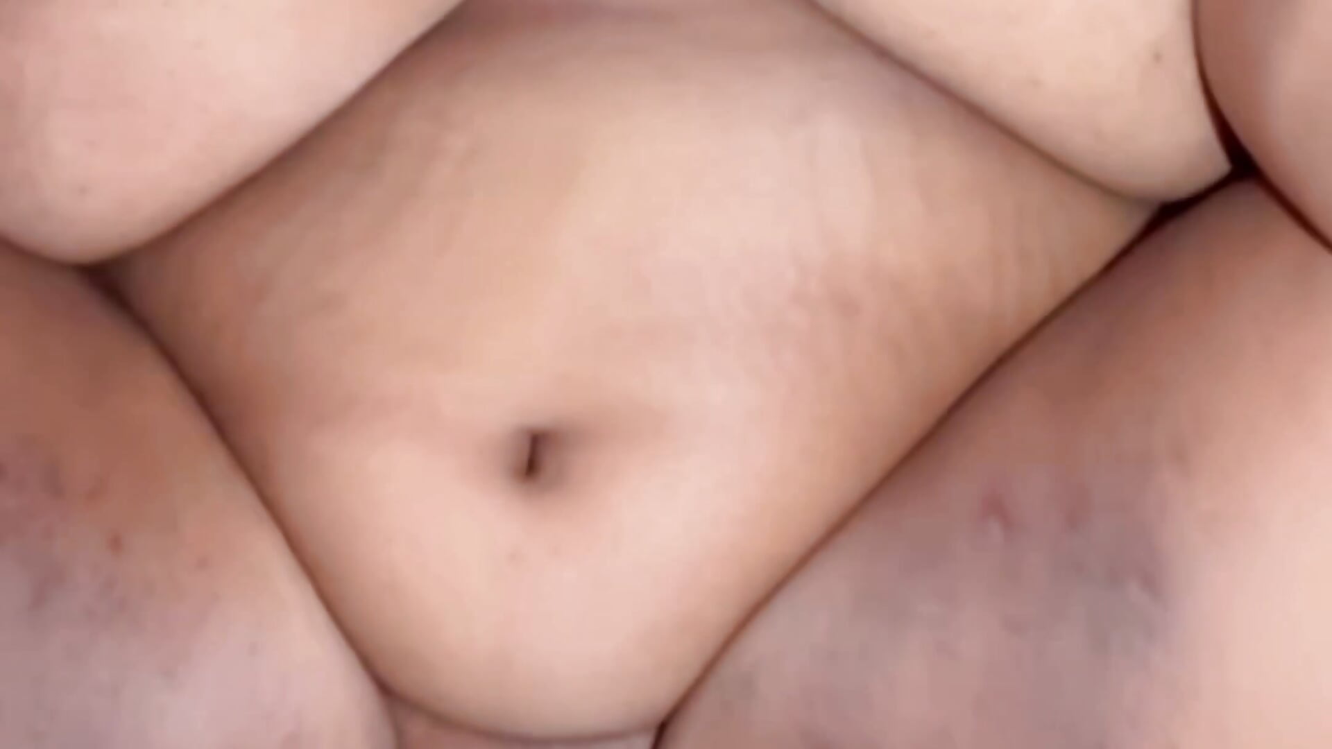 W O W – video od webkamerové modelky 4EVAGLACIERS