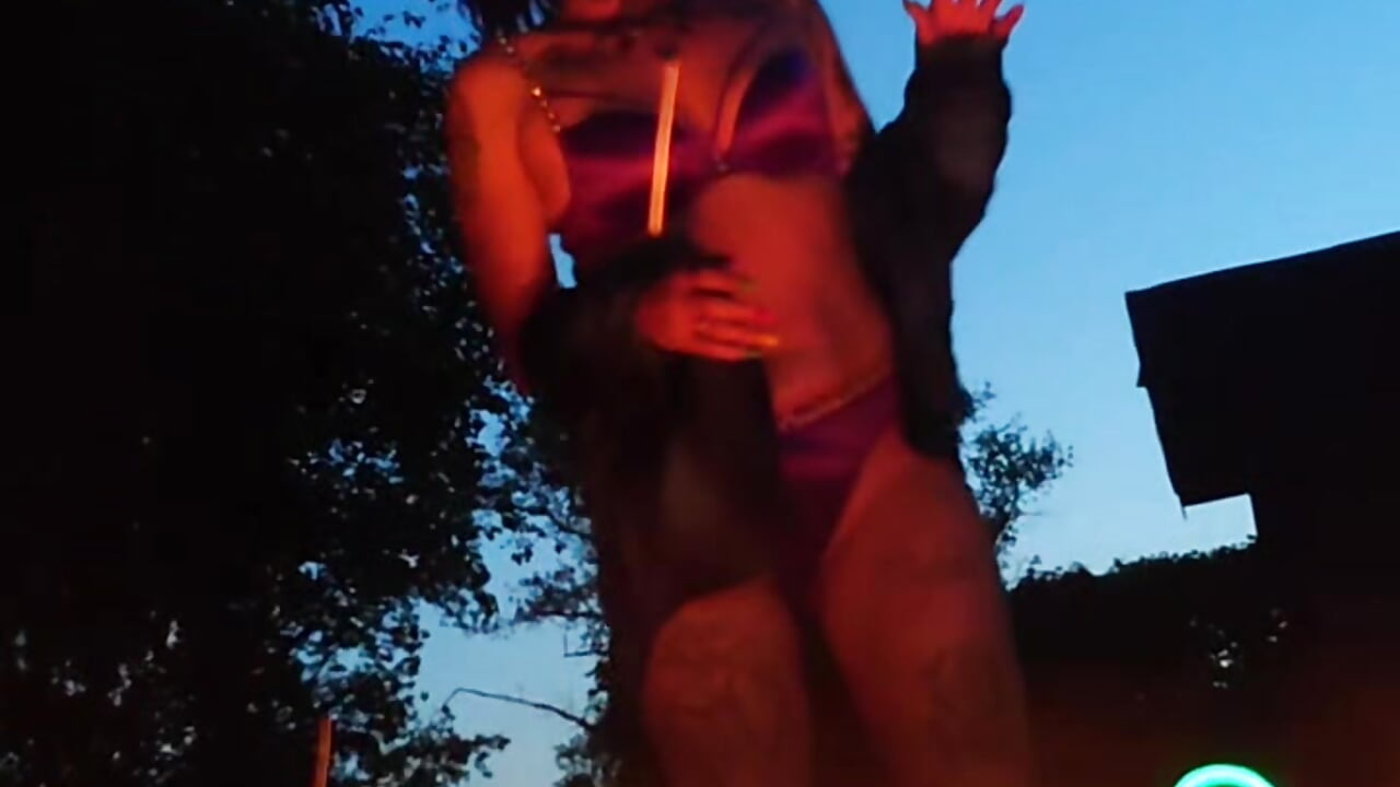 Lagerfeuer Tanz / Fire Dance - video by Micky_Mouth cam model