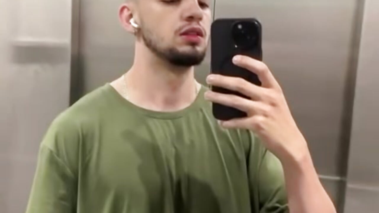 morning - vidéo du modèle de showcams Michael_magno