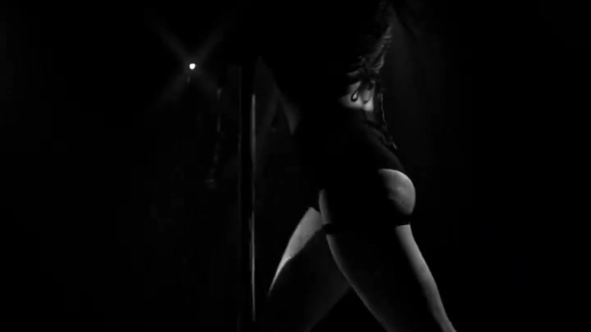 massiv attack - video by elenaaddiction cam model