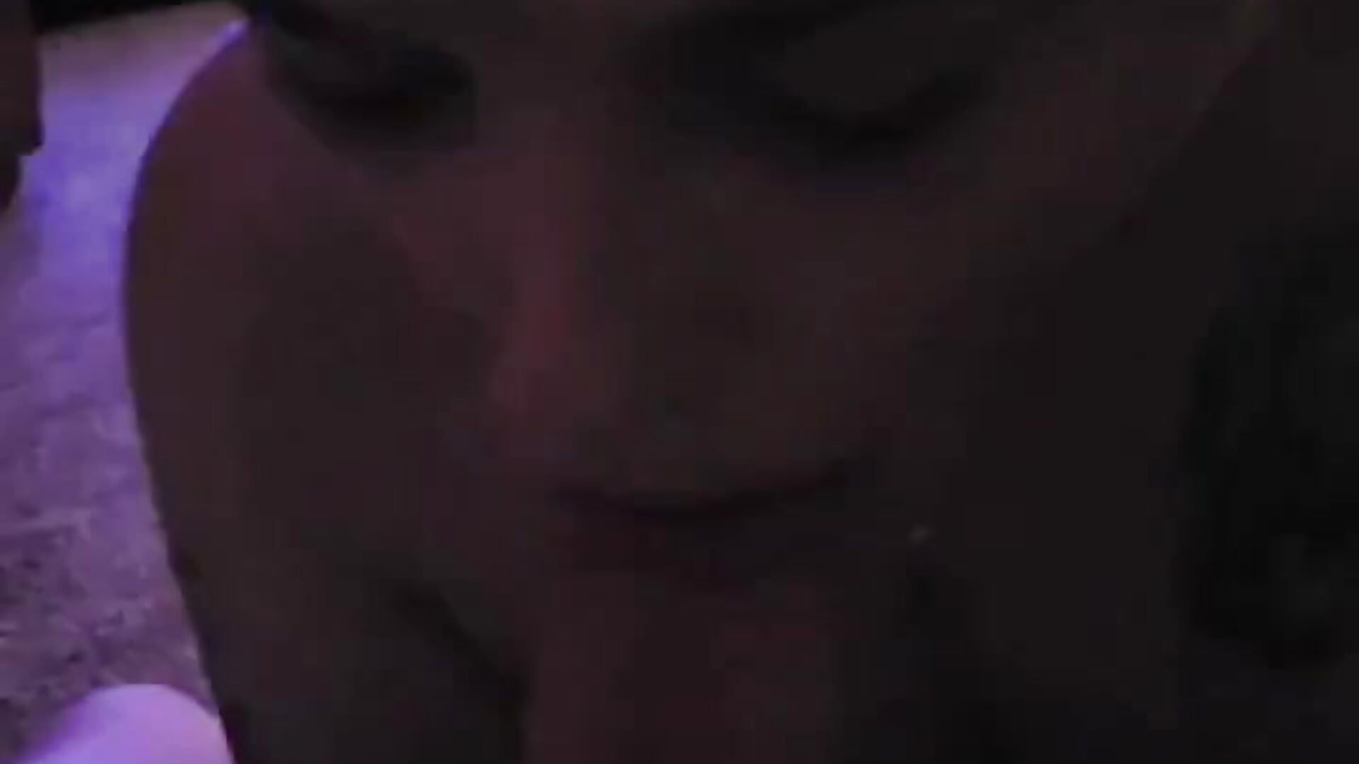 My mouth creates miracles– EXOTICLEXXXI kameramodell videója