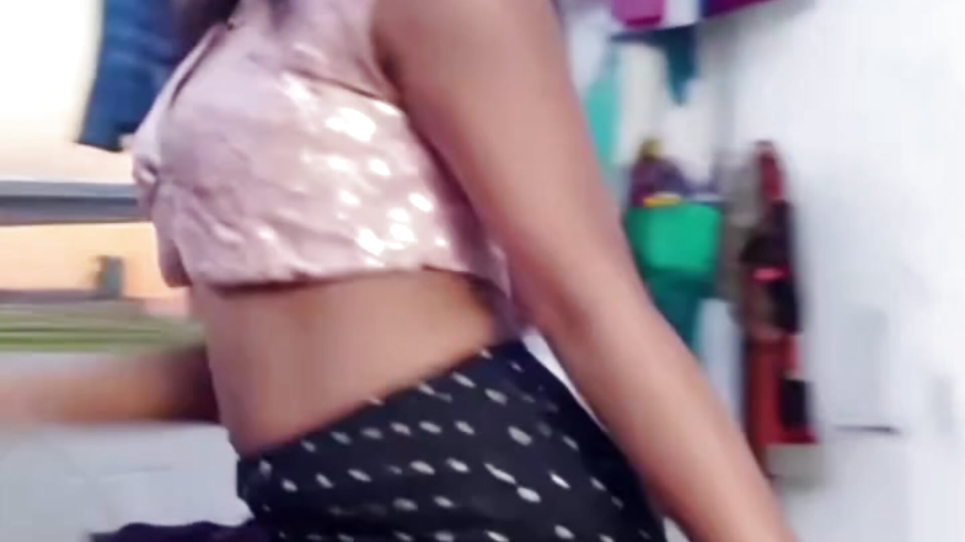 2025-08-14-105357624– Udeni99 kameramodell videója