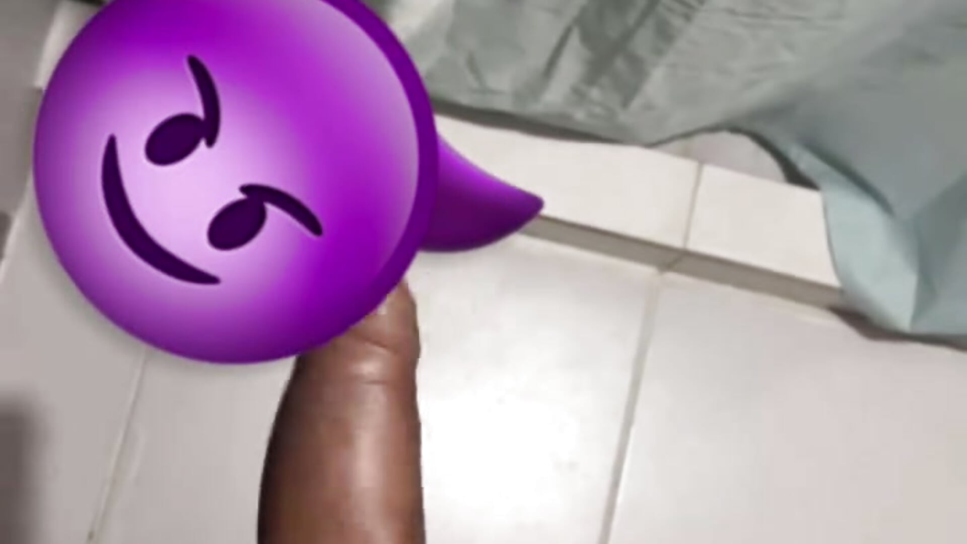 Me 😩😈😈🔥🔥 - video by flakoGang cam model