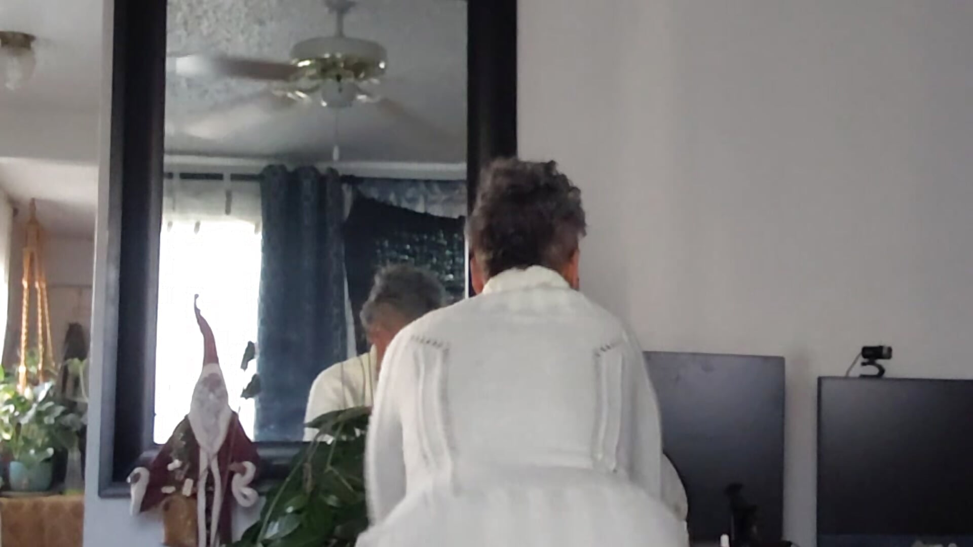 Good morning - video oleh CeceilaMoon kamera model