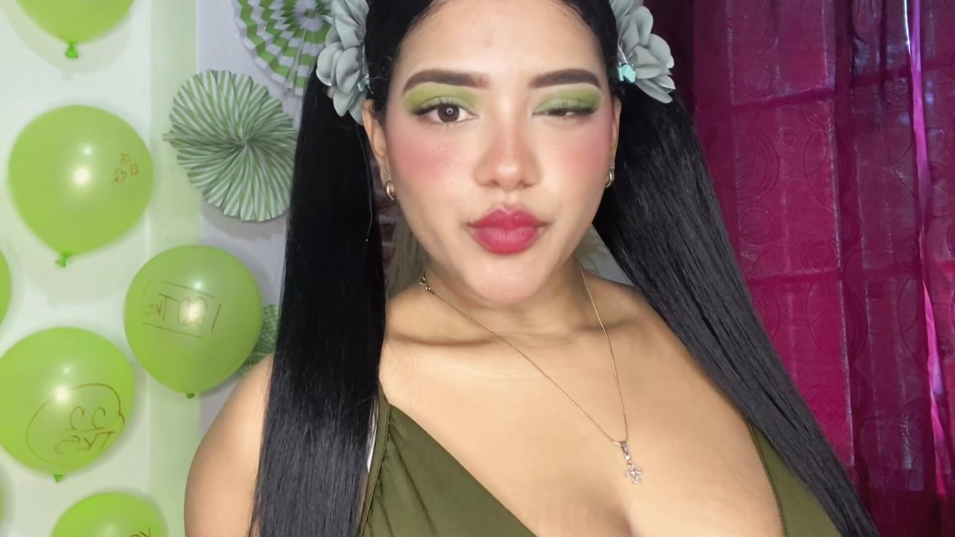 ☘️🍺 - Video von sharlot_evans_ Cam-Model