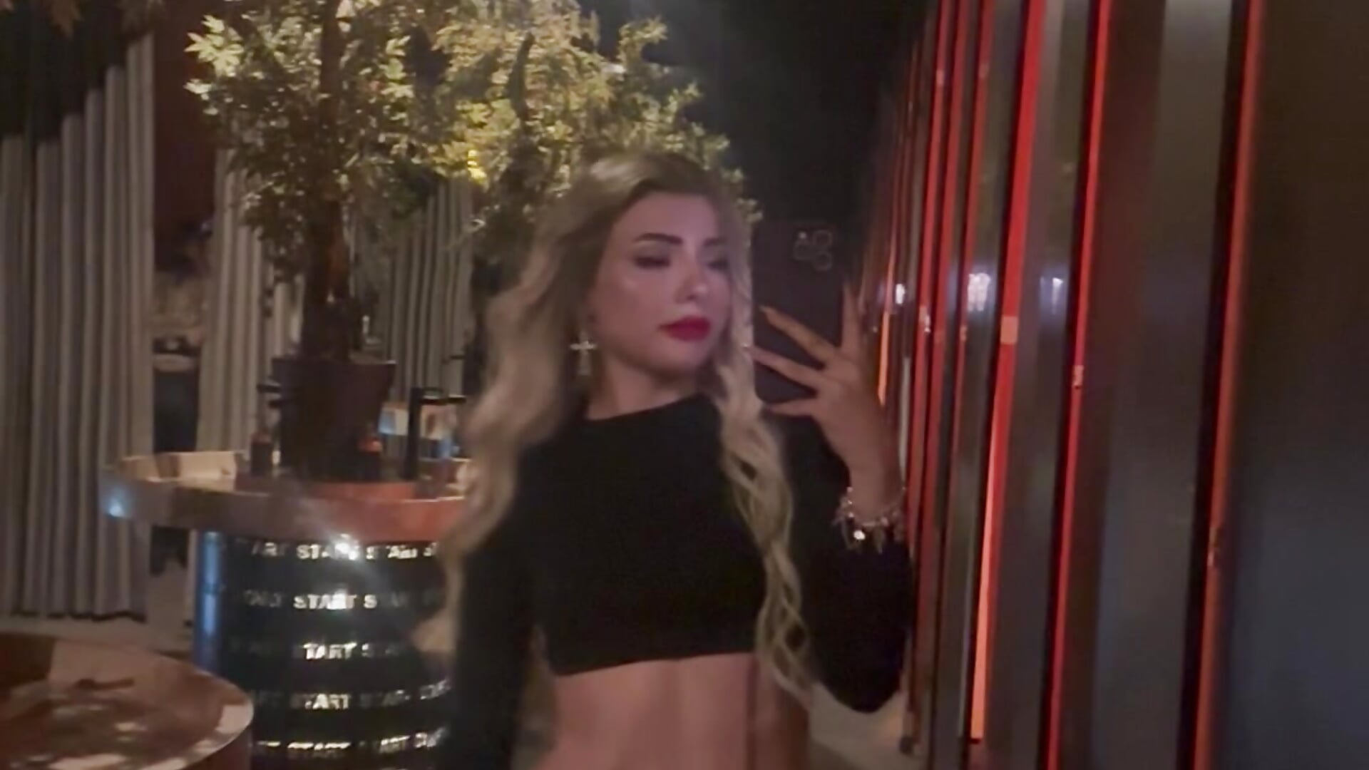 🪩 - فيديو من petitebeauty موديل الكام