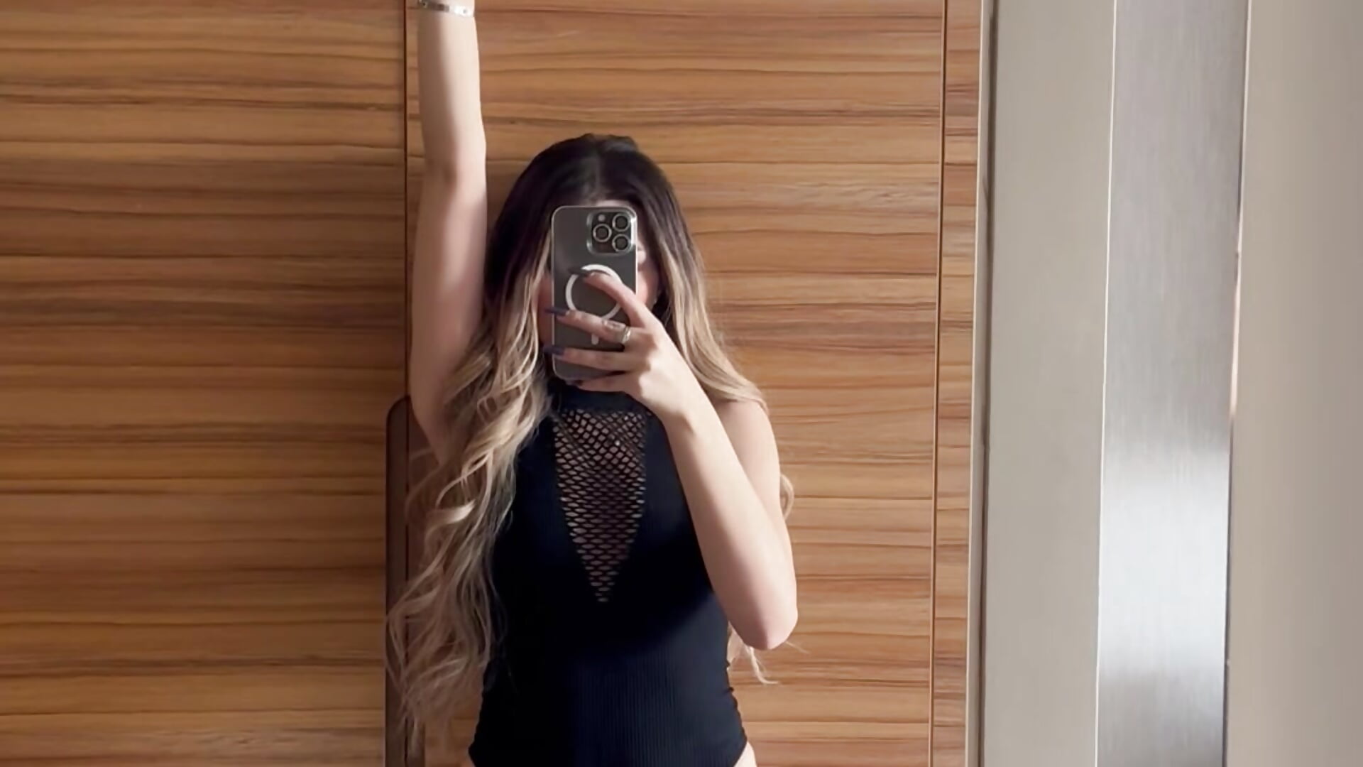 🧸 - فيديو من petitebeauty موديل الكام