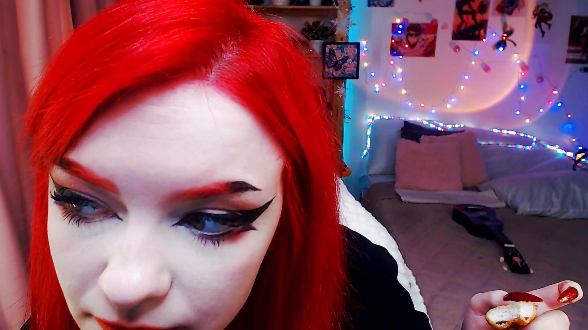 ASMR CHICKEN - video by Jenny_Coleman cam model
