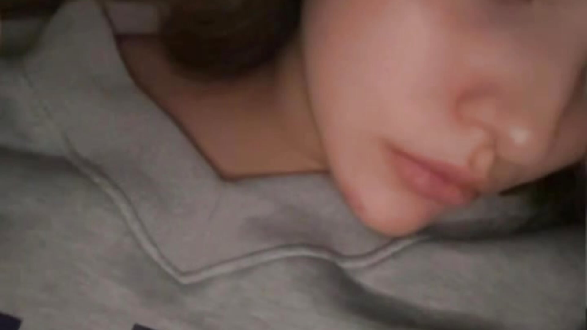 Feelin sleepy	(－ω－) zzZ - video by Ally_Young cam model