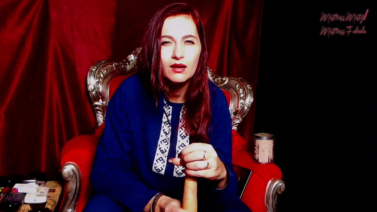 Pijama Joi - video di GoddessMonika modella di cam