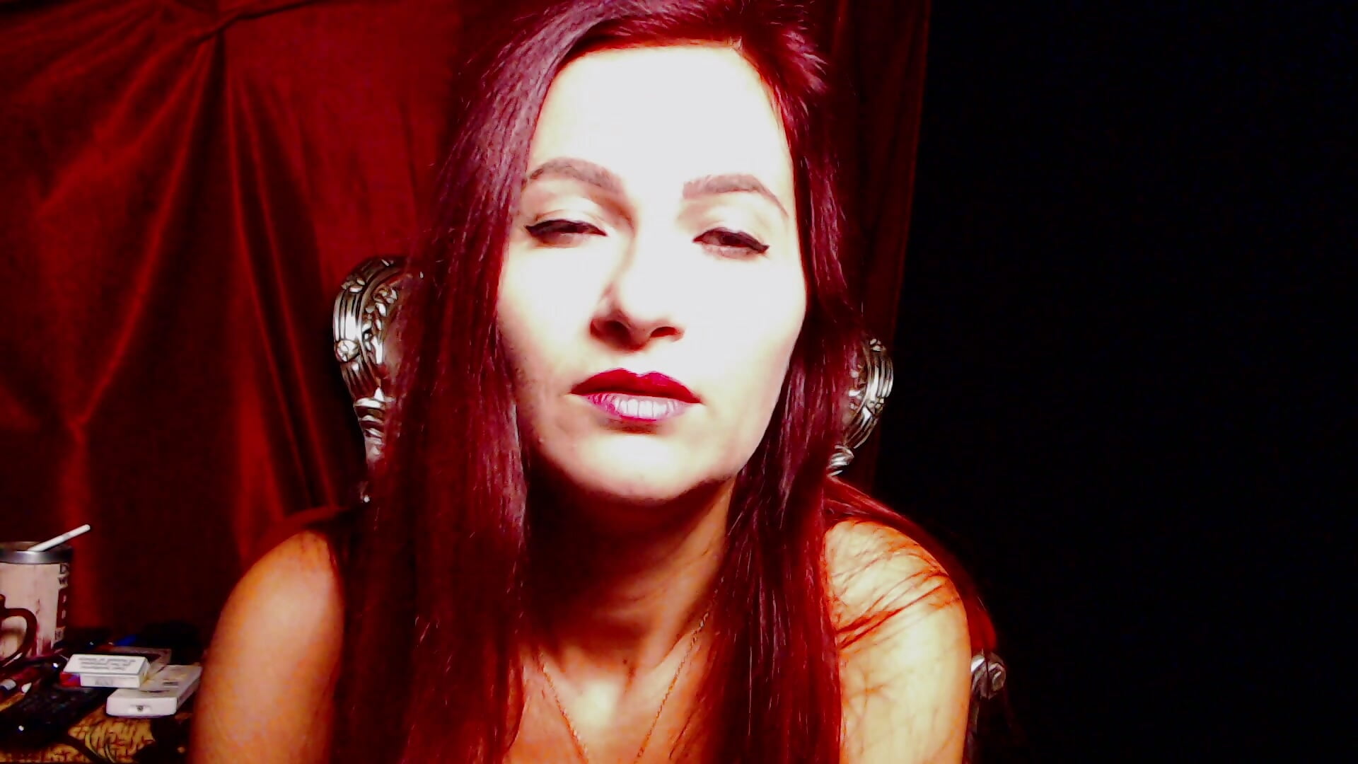 Ass Worship - video di GoddessMonika modella di cam