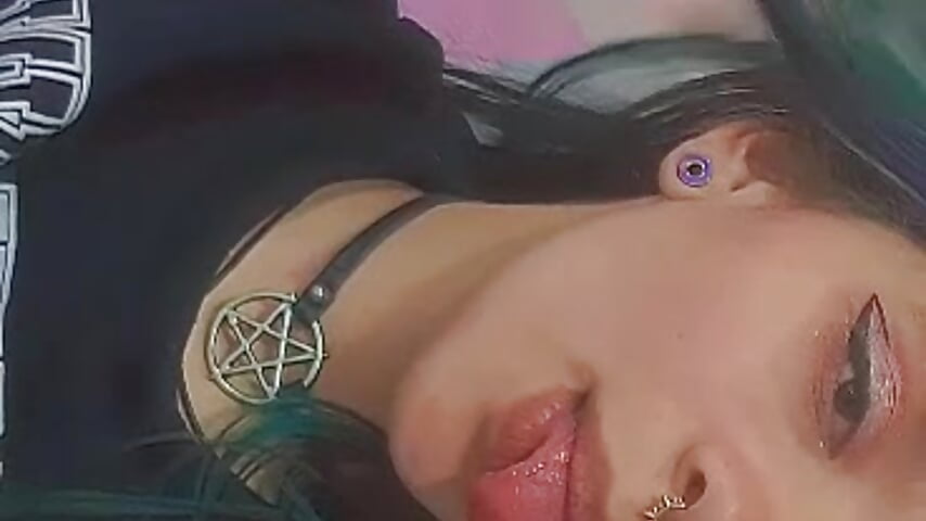 Vuoi giocare per un po '? - video by Miniie_N cam model