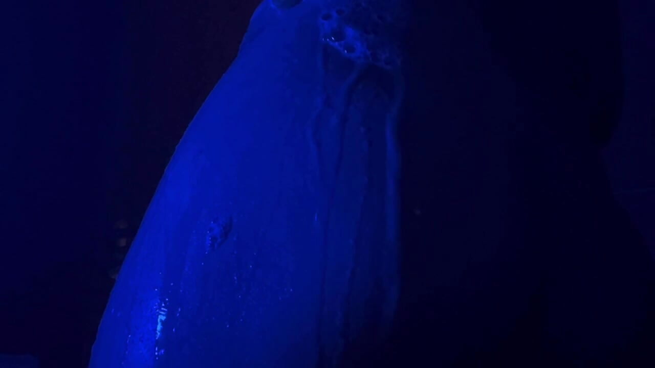 taking a bath in the bathroom? - video oleh YasmineWest kamera model