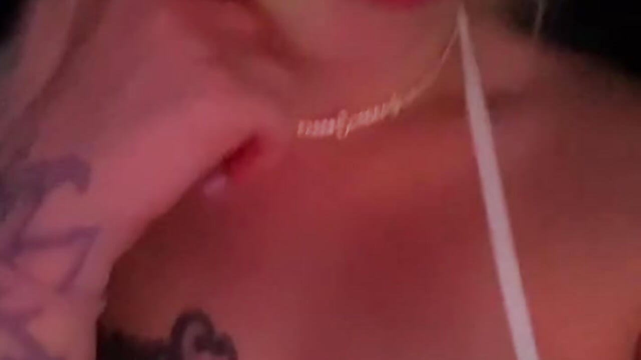 One day I’ll b a passenger princess 🫶🏼 - video by UrFavToJerkTo cam model