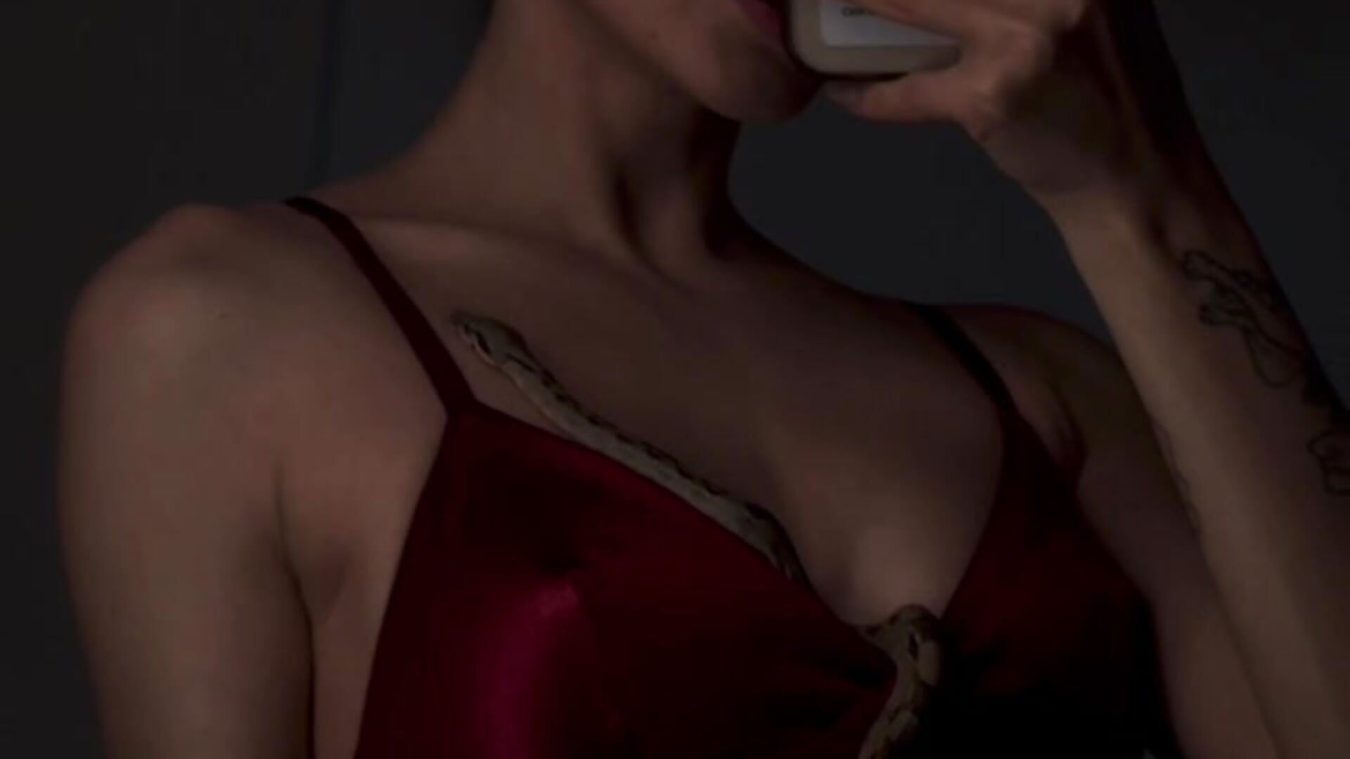 Shhhhh - Video von ElizaFi Cam-Model