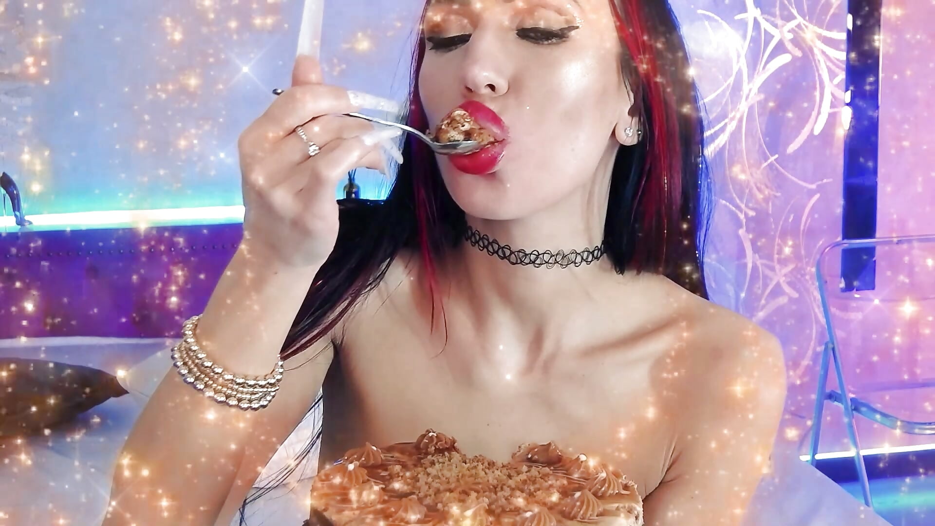 FEED me - vidéo du modèle de showcams KateVstar