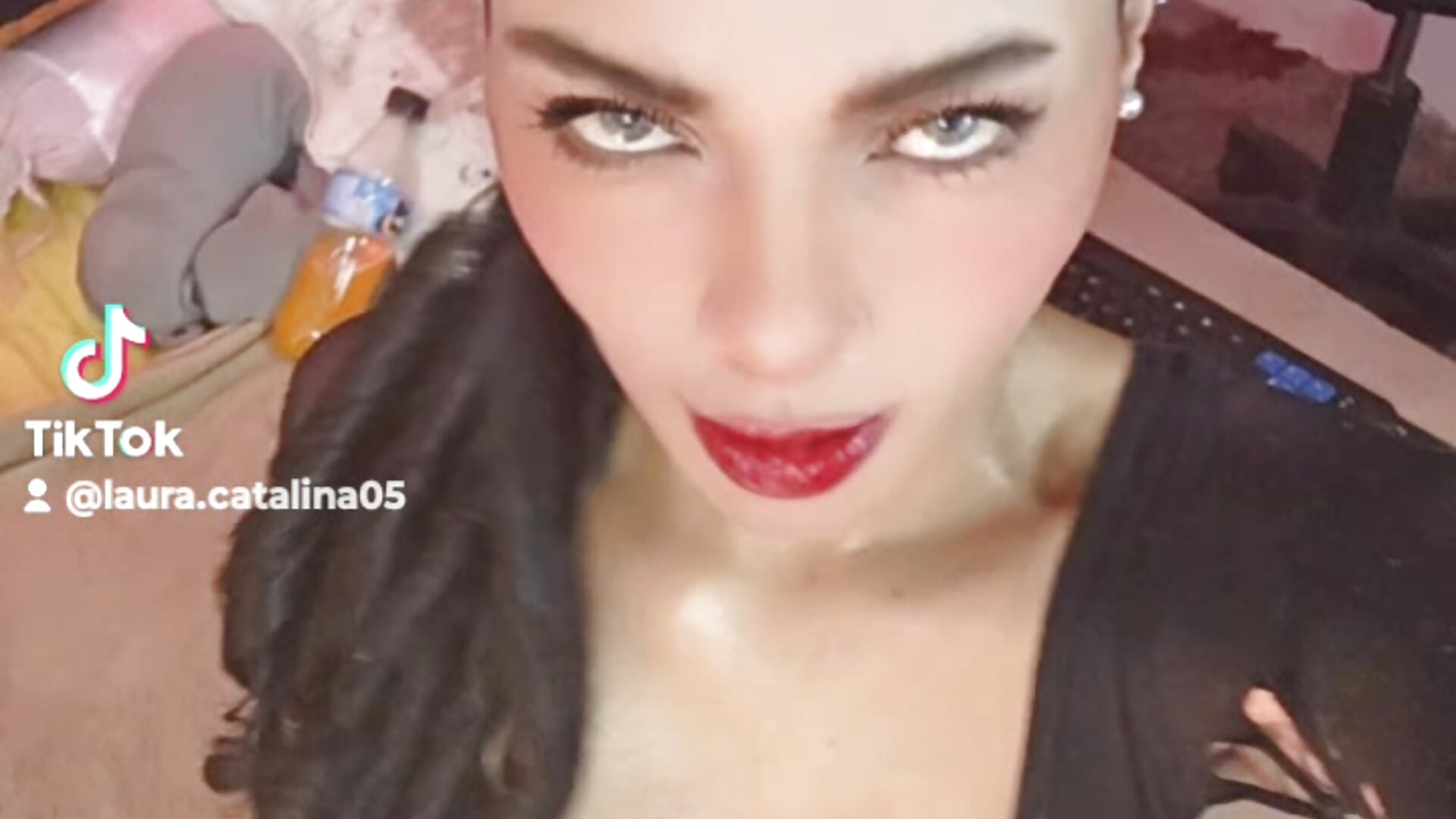 Bb - video by Lilithsabeth cam model