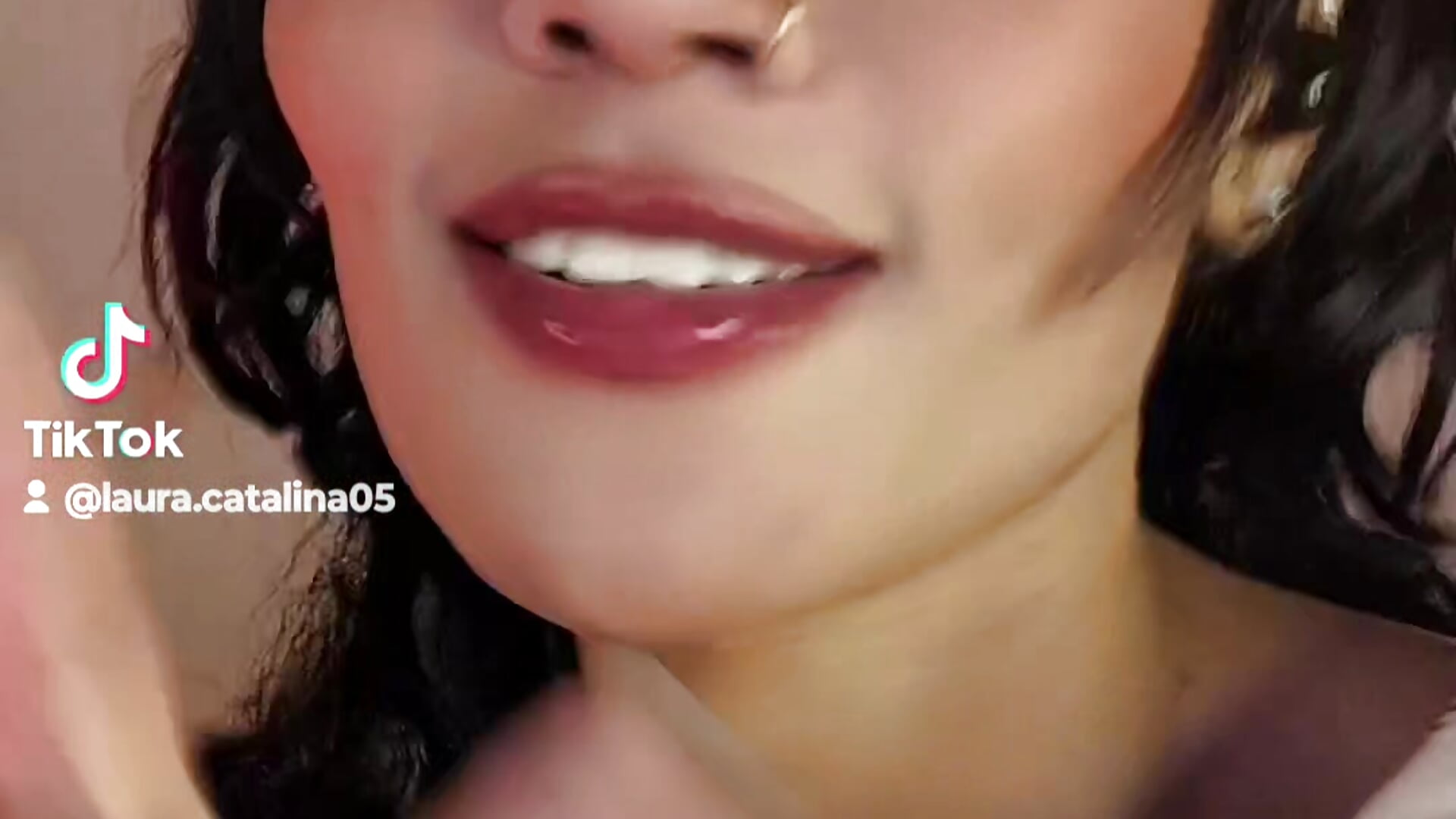 2025-05-28-041552346 - video by Lilithsabeth cam model