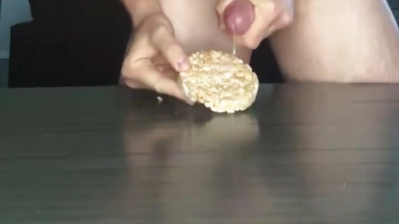 Much cum 🥵 - vidéo du modèle de showcams _Crystal_evains