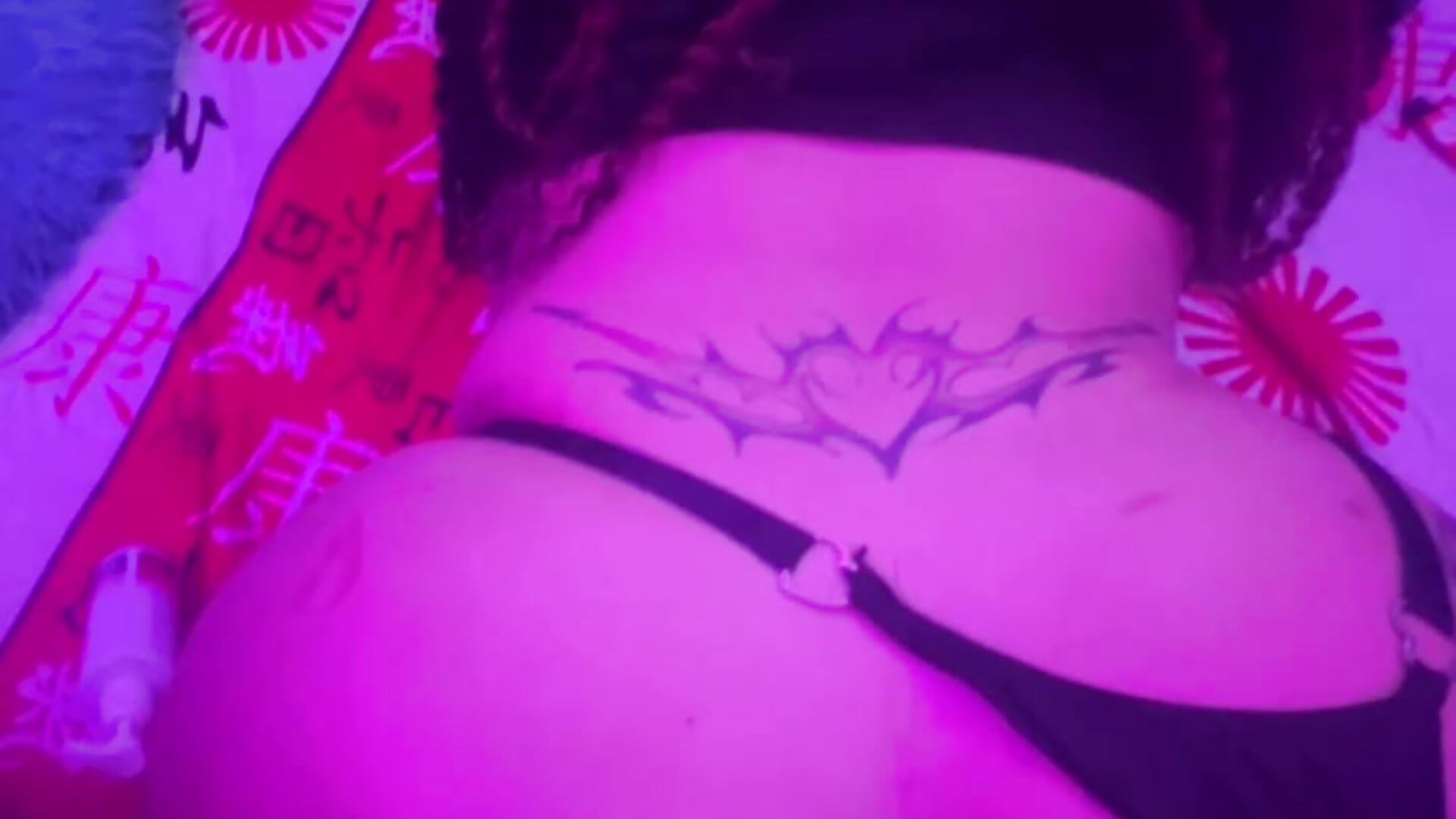 Girl is my slave hot pussy perfect - vidéo du modèle de showcams _Crystal_evains