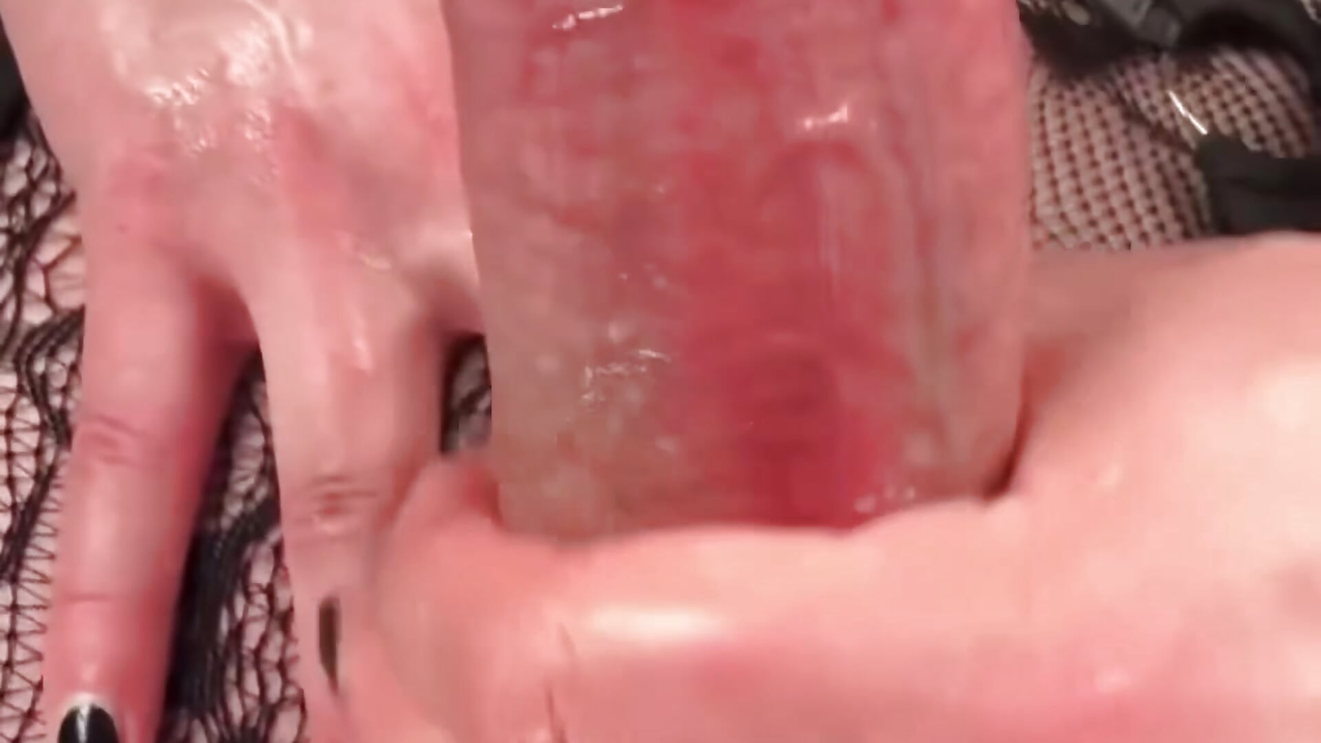 Imagine that you are kneeling in front of my cock - vidéo du modèle de showcams _Crystal_evains