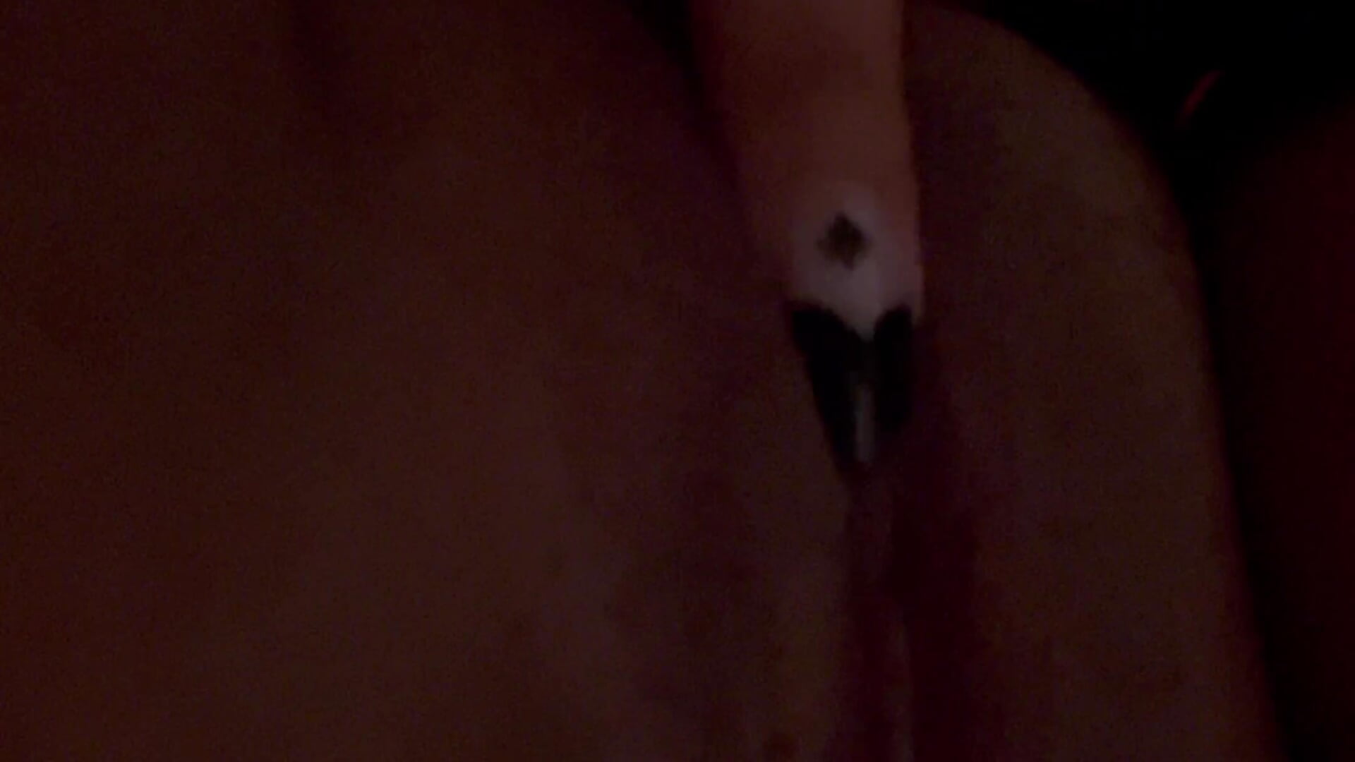 Sexy pussy wet in the dark 😈
