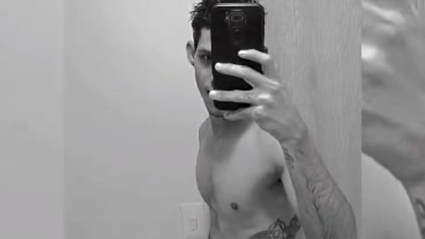 caliente 💥🔥 - video by tanned_boy cam model