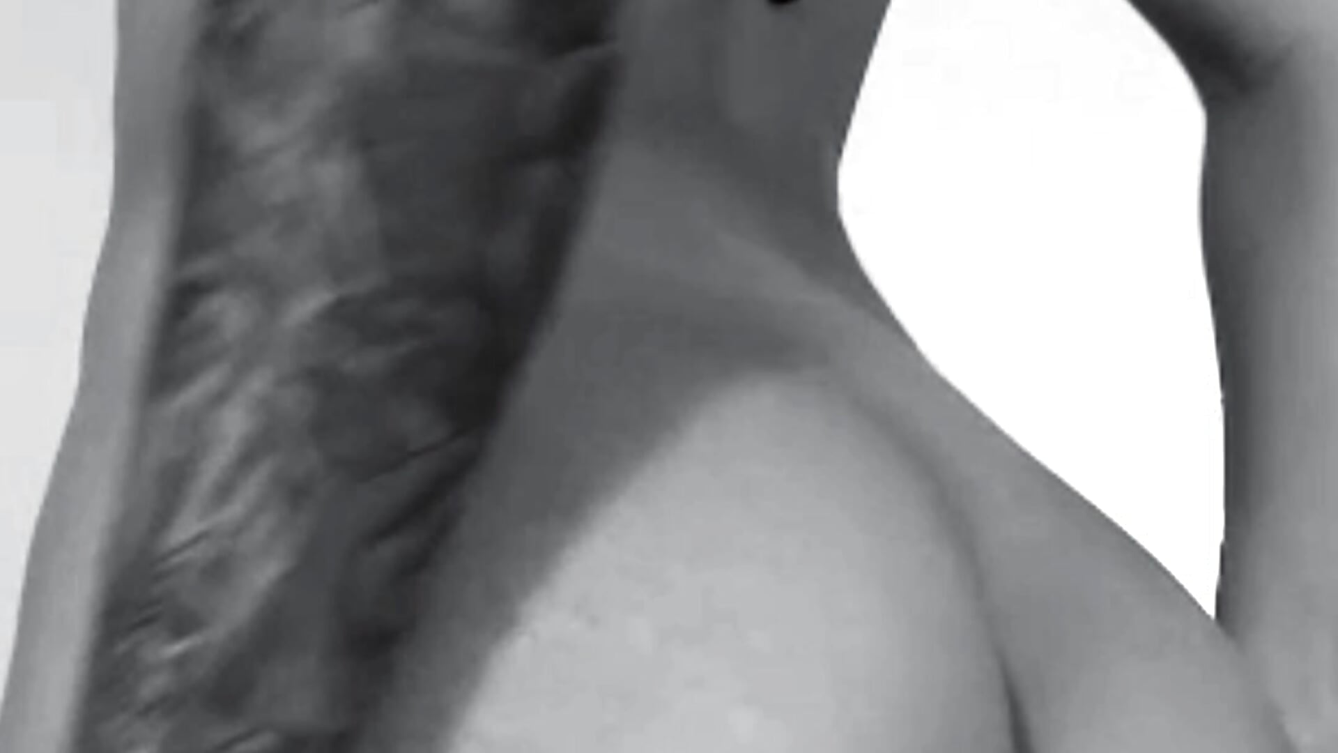 i am little shy - video by sarah_cruzz_ cam model