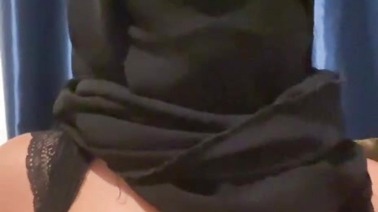 Just wakeup ❤️🔥 - Hijabi_HotGirls adlı kamera modelinin videosu