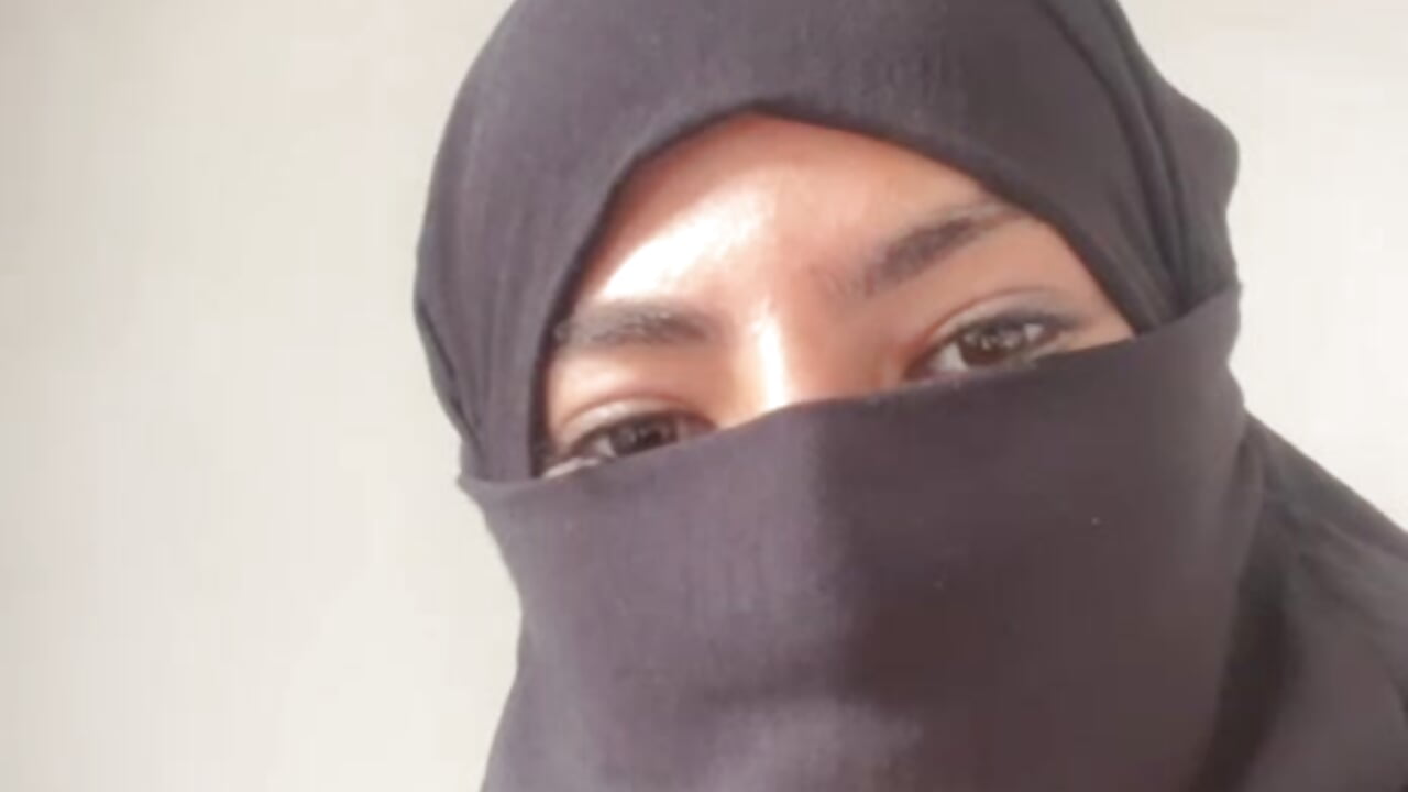 I want you beby 😘❤️🔥🔥🔥🔥 - Hijabi_HotGirls adlı kamera modelinin videosu